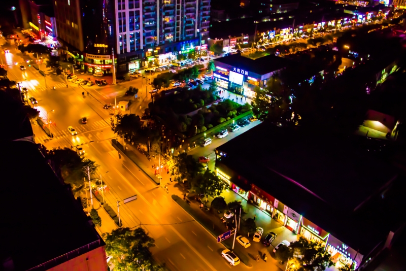 摄影圈东兴街北段旧颜换新貌变身后的钮祜禄东兴街有比以前更畅通吗